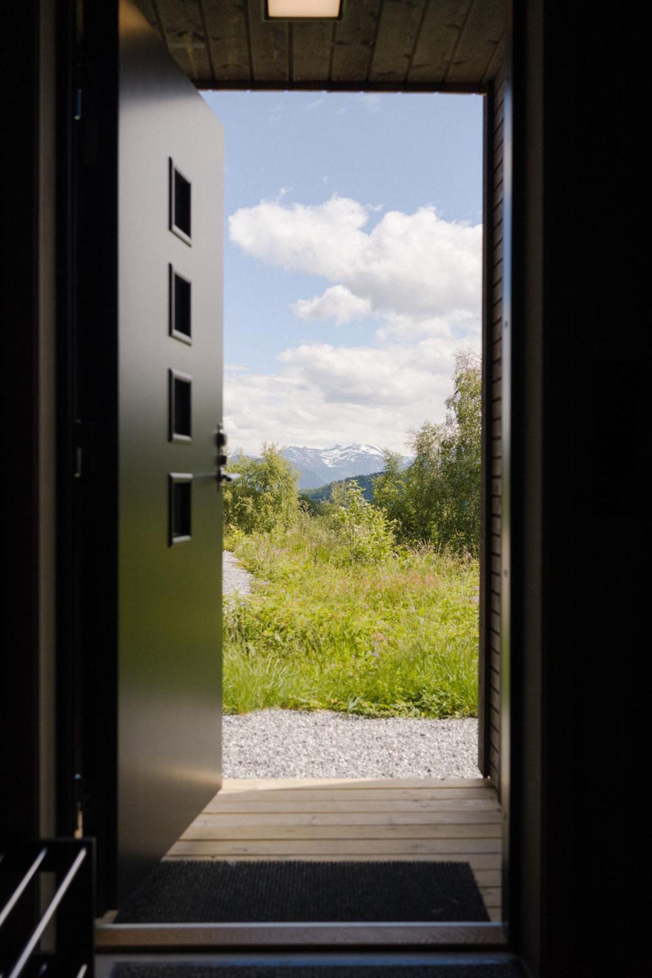Nordic Charm Retreat With Sauna, Central To Strandafjellet Ski Resort & Geiranger ストランダ エクステリア 写真